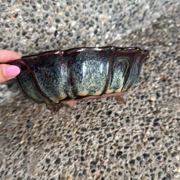 Vintage hand thrown trinket / candy dish - Picture 2 of 5